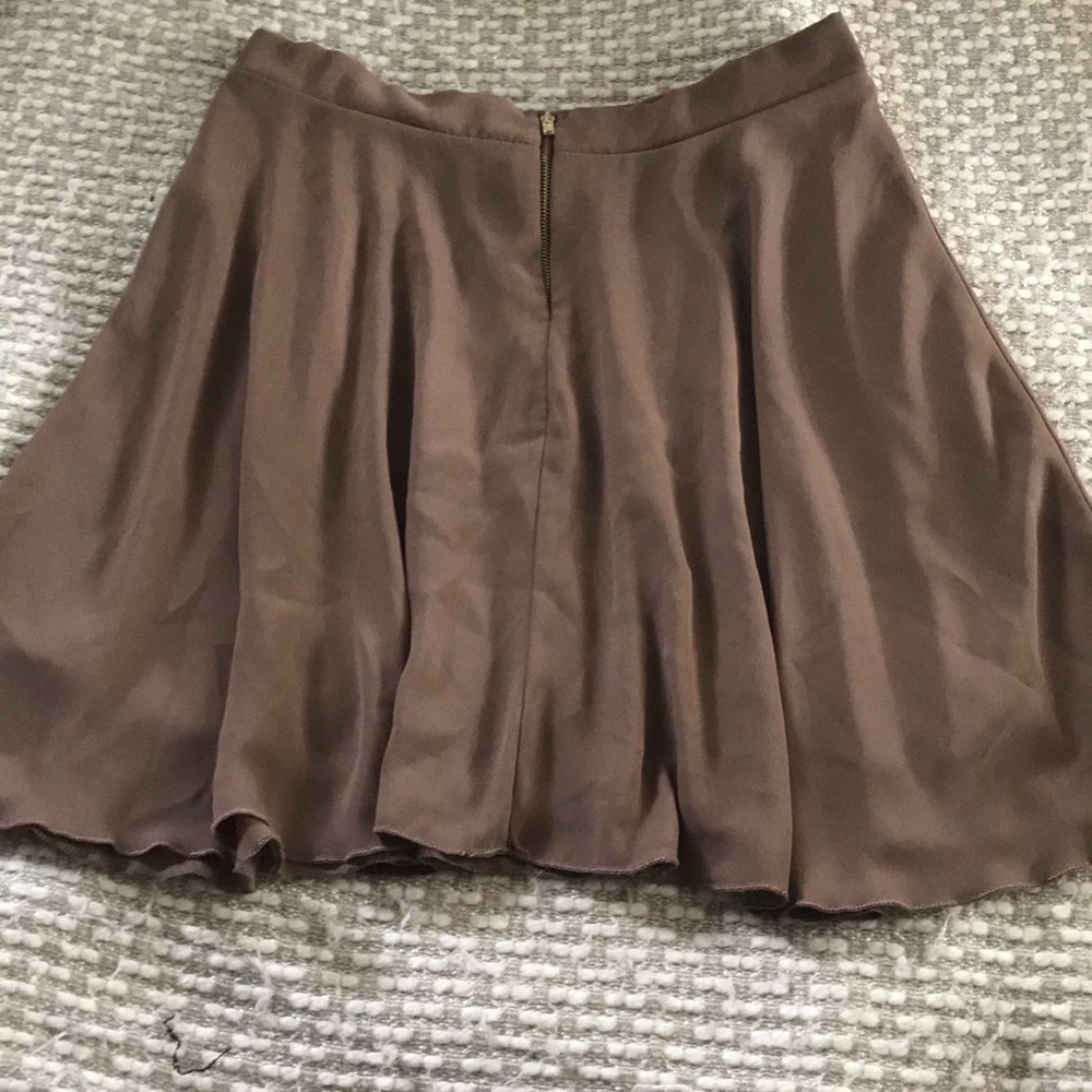Skirt - Picture 3 of 4